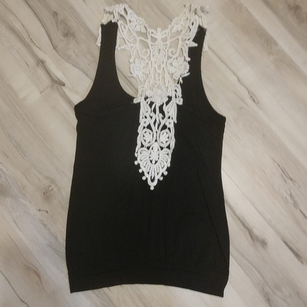 Tank top - Picture 2 of 4
